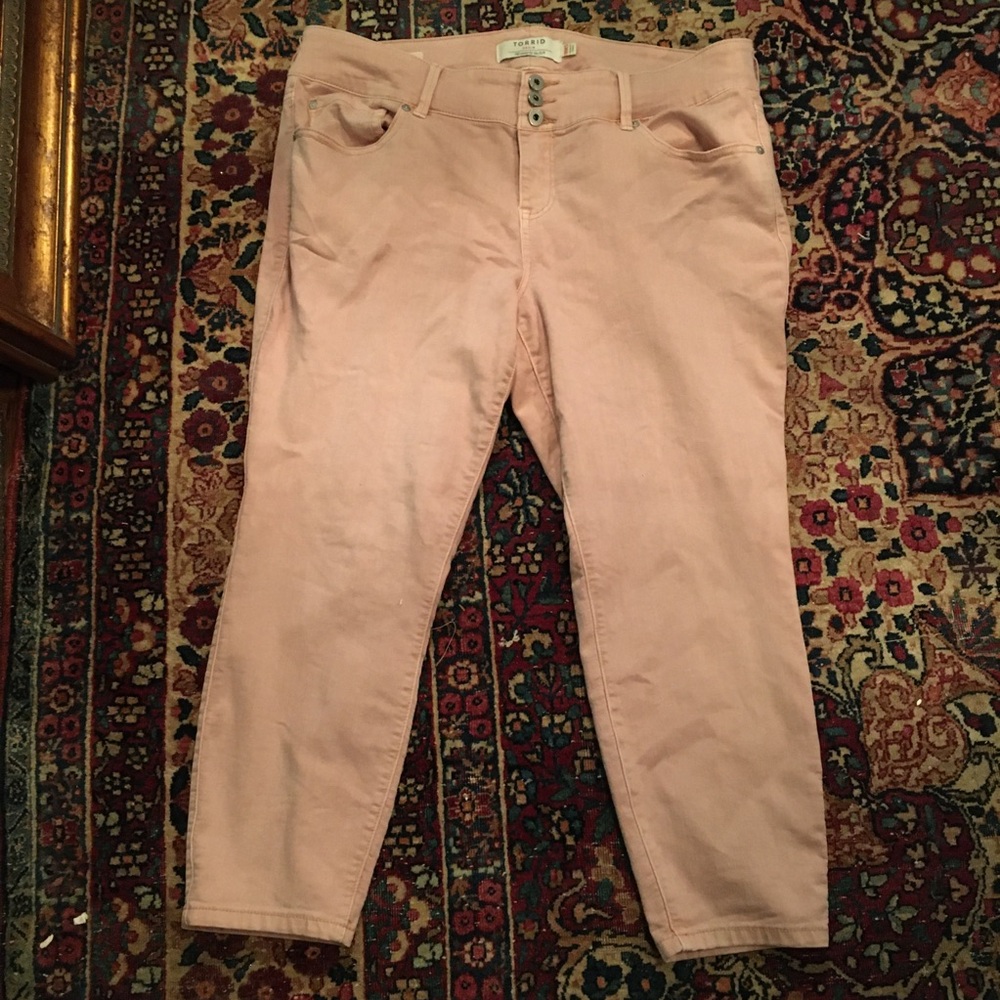 COPY - Torrid Jeggings Light Pink Wash Size 18 Extra Short